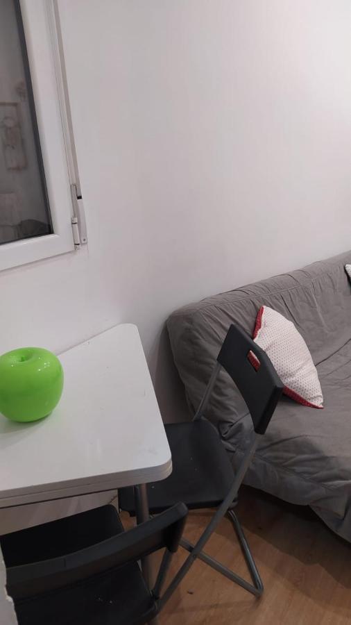 Apartamento 2 Dormitorios Cerca De Manuel Becerra Madrid Eksteriør billede