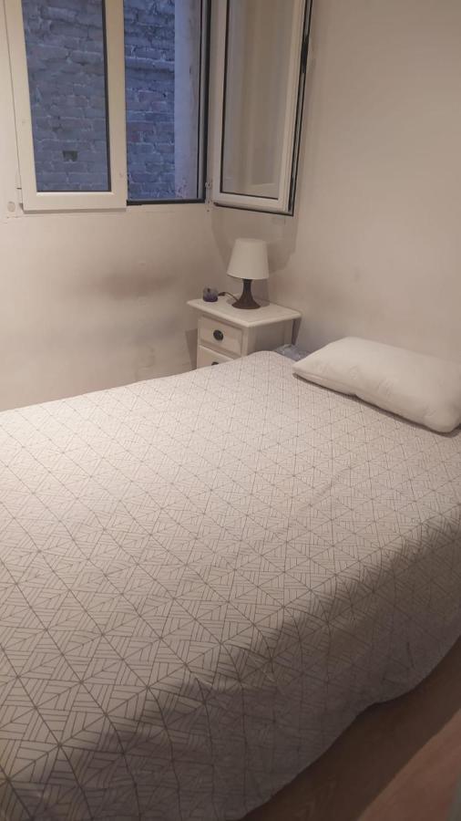 Apartamento 2 Dormitorios Cerca De Manuel Becerra Madrid Eksteriør billede